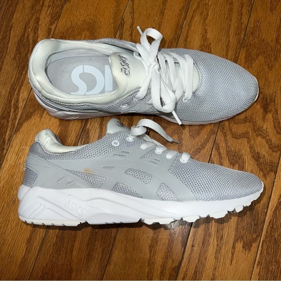 Asics Soft Gray Gel-Kayano Trainer Evo Fashion Athletic Sneakers Size 7.5 - Picture 2 of 15